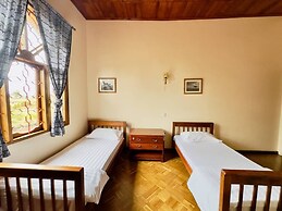 Starehe Villa