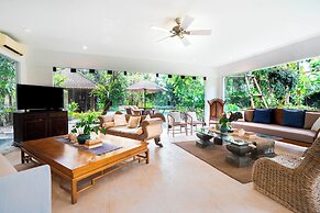 The Asraya Villa Sanur by Nakula