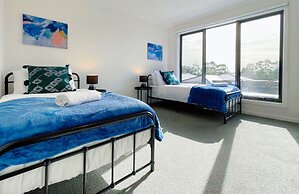 Casey Green Townhouse by GoodLive