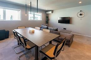 Grandioso Okinawa Pool Villa Kin 2