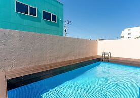 Grandioso Okinawa Pool Villa Kin 2