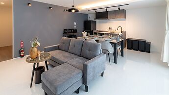 Grandioso Okinawa Pool Villa Kin 2