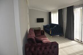 Loya Apartments