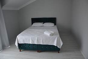Loya Apartments
