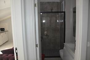 Loya Apartments