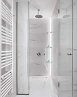 Acropolis Sherlock Residence