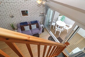 16 Seaspray