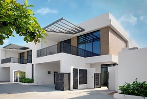 Olala Beach Villas