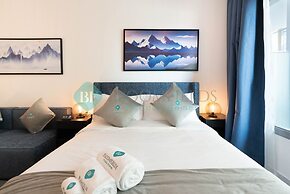 Premium Studio in Oasis - 318