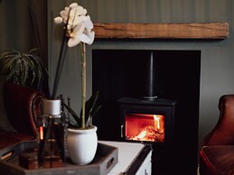 Stag Cottage