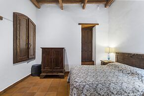 Casa Antigua by Domi Housing