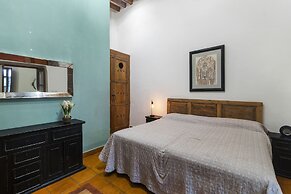 Casa Antigua by Domi Housing