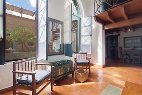 Casa Antigua by Domi Housing