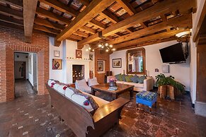 Barbaras Boutique Hostel