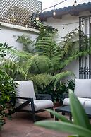 Barbaras Boutique Hostel