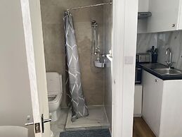 Comfortable Homely Studio Flat in Wembley