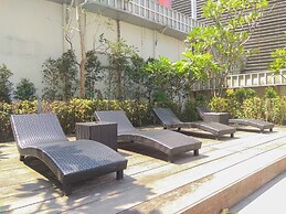 Comfort Stay 2Br At Masterpiece Apartment