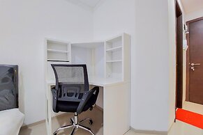 Best Homey And Nice Studio At Pacific Garden Apartment