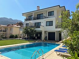 White Suites Icmeler