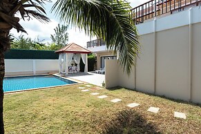 East Villa 4