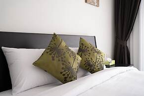 East Villa 4