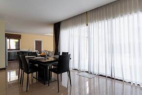 East Villa 4