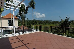 East Villa 4