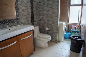 East Villa 4