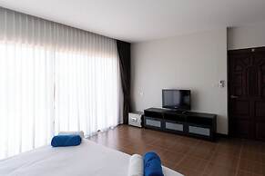 East Villa 4