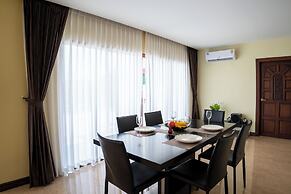 East Villa 4