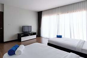 East Villa 4