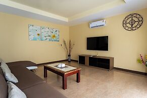 East Villa 4