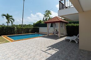 East Villa 4