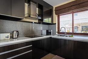 East Villa 4