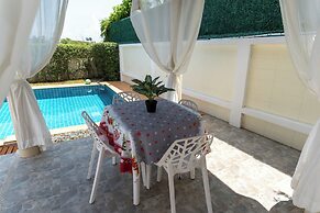 East Villa 4