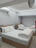 Winwin Guesthouse