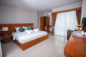 The Brown boutique patong