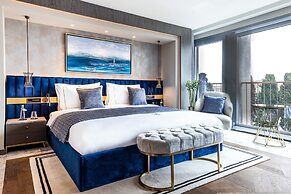 The Maestro Hotel