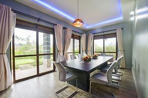 Kabale Safari Club