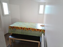 R & C - Room and Calm
