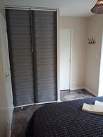 R & C - Room and Calm