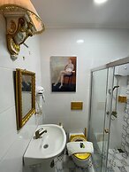 Lamur Otel