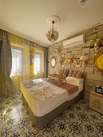 Lamur Otel
