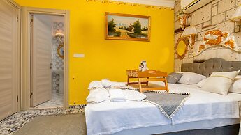 Lamur Otel
