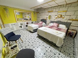 Lamur Otel