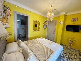 Lamur Otel