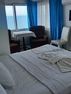 Paradise Hotel