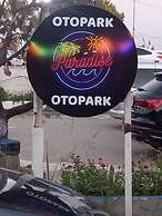 Paradise Hotel