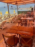 Paradise Hotel