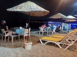 Paradise Hotel